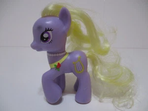 My Little Pony Lyrica Lilac Friendship is Magic 3" Brushable Figures 2010 - Picture 1 of 7