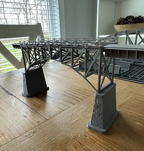 HO Scale Bogen Fachwerkbrücke 13 Zoll mit Stützpfeilern "unmontierter Bausatz" - Bild 1 von 9