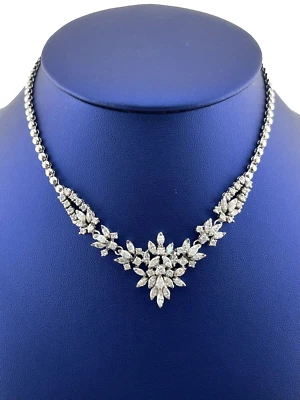 Collar gargantilla Estate de diamantes redondos y marquesa de 7 quilates de oro blanco de 14 k Foto 1 de 4