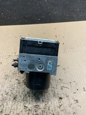 Bomba de freno antibloqueo BMW X3 ABS 2011-2017 3451 6850574 OEM U1747 DG Foto 1 de 4