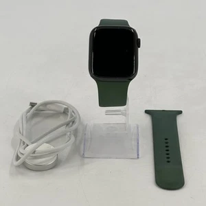 Apple Watch (Série 7) 45mm Aluminium Vert avec Sport Vert (LTE) - Bon état - Photo 1 sur 5