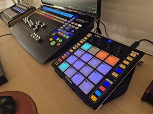 PreSonus Atom Production and Performance Pad MIDI Controller - Picture 1 of 3