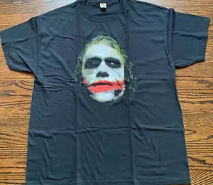 T-SHIRT JOKER 1 The Knight Dark Batman Heath Ledger The Dark Knight M - Bild 1 von 1