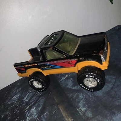 Camioneta pickup deportiva Ranger naranja/negro de colección 61104-5491 Rockford, IL Foto 1 de 4