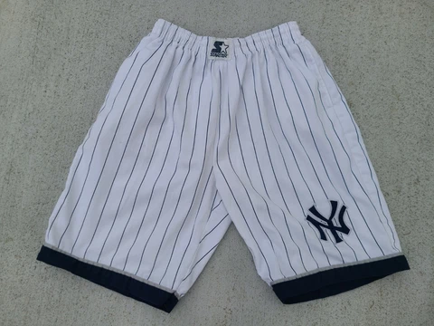 Vintage Mens Starter New York Yankees Pinstripe Shorts Size Small-White Cover