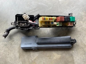 94 95 96 1994 TOYOTA CELICA ENGINE FUSE BOX RELAYS TESTED FAST SHIPPING - Foto 1 di 6
