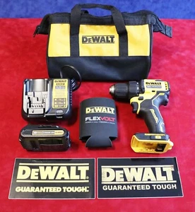 DeWalt Power Tools 20v Atomic 1/2" Drill / Driver Kit with Extras! #DCD708 - Picture 1 of 3
