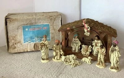 Vintage Nativity Set 12 Pc Wood Stable Made In Japan Hand Painted Musical In Box - Image 1 of 4