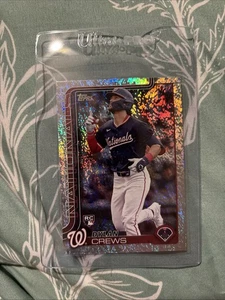 2025 Topps Series 1 - Dylan Crews #74 Holofoil (RC) - Picture 1 of 2