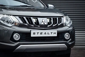 STEALTH TWIN 3" REJILLA LUMINOSA LUCES LED PARA MITSUBISHI L200 SERIE 5 15-19 - Imagen 1 de 10
