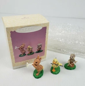 Hallmark Keepsake Ornament 1996 Strike Up the Band! Pato ardilla conejito Pascua - Imagen 1 de 11
