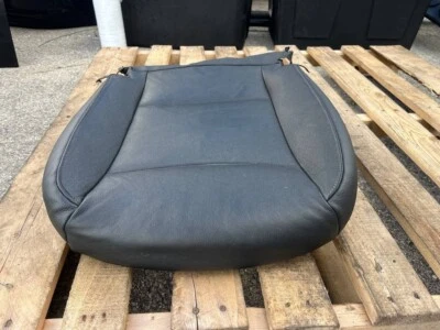 05-11 BMW 328i Xdrive FRONT RIGHT PASSENGER SIDE LOWER SEAT CUSHION BLACK OEM - Image 1 of 4