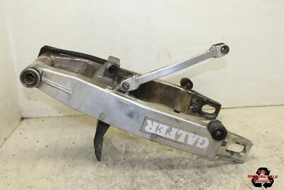 2001 SUZUKI GSXR600 REAR SWINGARM BACK SUSPENSION SWING ARM A14 Foto 1 de 4