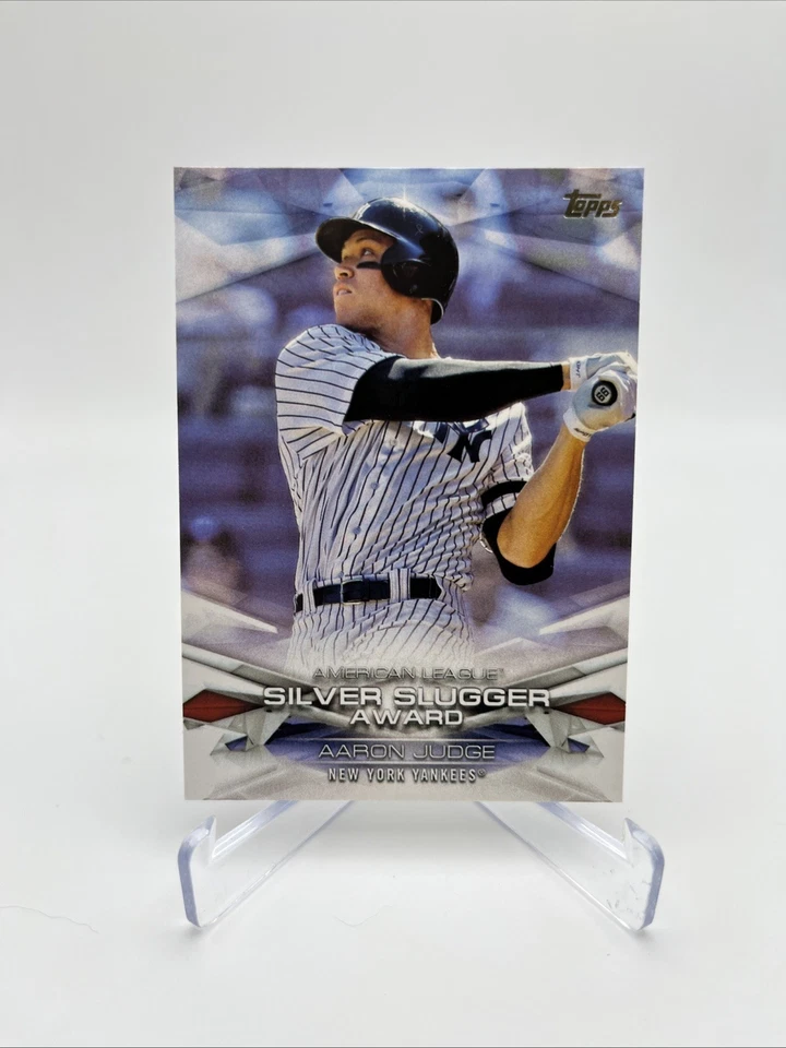 Aaron Judge 2018 Topps Silver Slugger Award insert #MLBA-42 - New York Yankees ￼ - Image 1 of 2