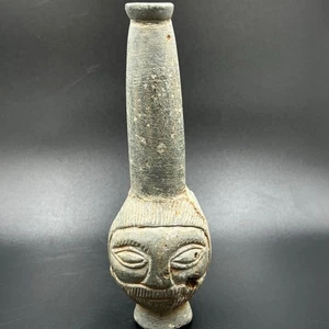 Antigua botella de piedra griega Bactrain con cara de rey tallada - Imagen 1 de 11