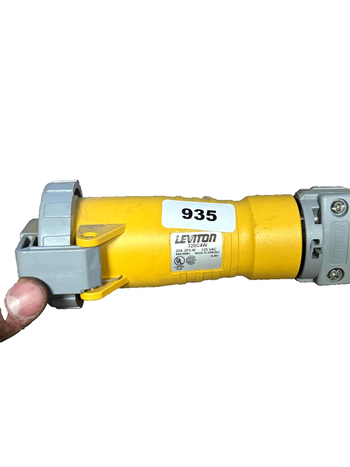 LEVITON 320C4W Pin & Sleeve Plug/ 20A, 125V - Image 1 of 1