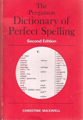 Pergamon Dictionary of Perfect Spelling Paperback / softback Book The Fast Free - Image 1 of 2