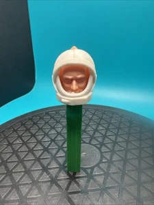 Dispensador Pez astronauta vintage raro sin pies - Imagen 1 de 13