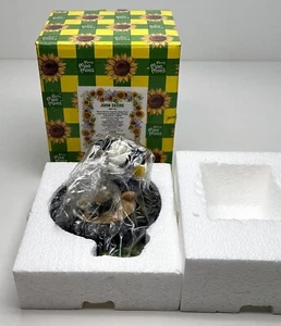 Mary's Moo Moos - John Deere Figurine - Never Be Too Tired For Fun - 485179 #1 - Picture 1 of 4