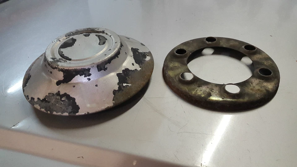 Hyundai Galloper II Hub Cap Wheel for Steel Rim Rear With Retaining Ring - Image 1 of 1