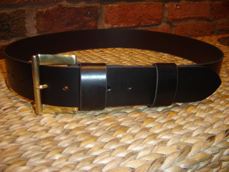 SANTA CLAUS BELT REAL LEATHER SOLID BRASS BUCKLE  FATHER CHRISTMAS  34"to 50" - Image 1 of 1