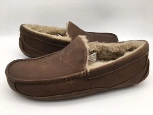 UGG Australia ASCOT LEATHER Sheepskin Slipper 1103889 TAN Men's Size 9 US - Picture 1 of 9