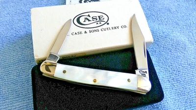 Case 1995 Unused 82109X Brilliant Mother of Pearl Little Copperhead Knife & Box - Image 1 of 4