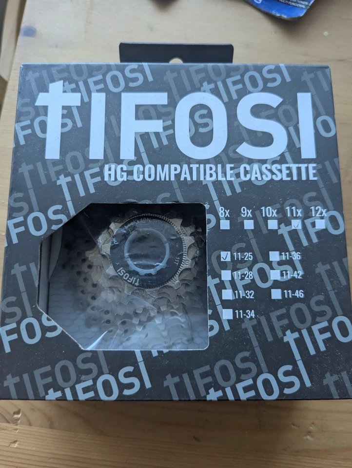 Дорожный велосипед кассета 11 скоростей 11/25 зуб Tifosi HG Shimano совместимый - Изображение 1 из 1