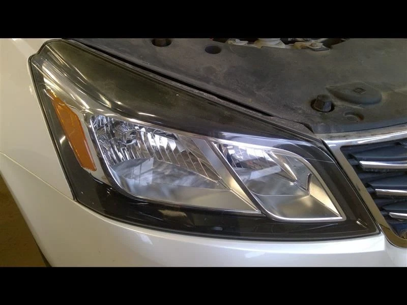 Passenger Right Headlight Fits 13-17 TRAVERSE 392852 — 第 1/4 张图片
