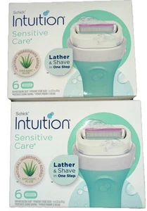Schick Intuition Sensitive Care mit Bio Aloe Rasierklingen, 12 Kartuschen - Bild 1 von 2
