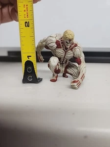 Attack On Titan 2” Armored Titan Real Collection Wave 2 Trading Figure - Picture 1 of 9