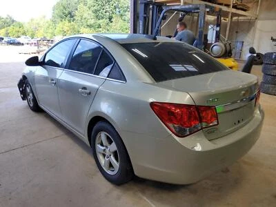 Medidor de velocímetro usado serve: 2016 Chevrolet Cruze MPH US mercado gasolina com preto - Imagem 1 de 4