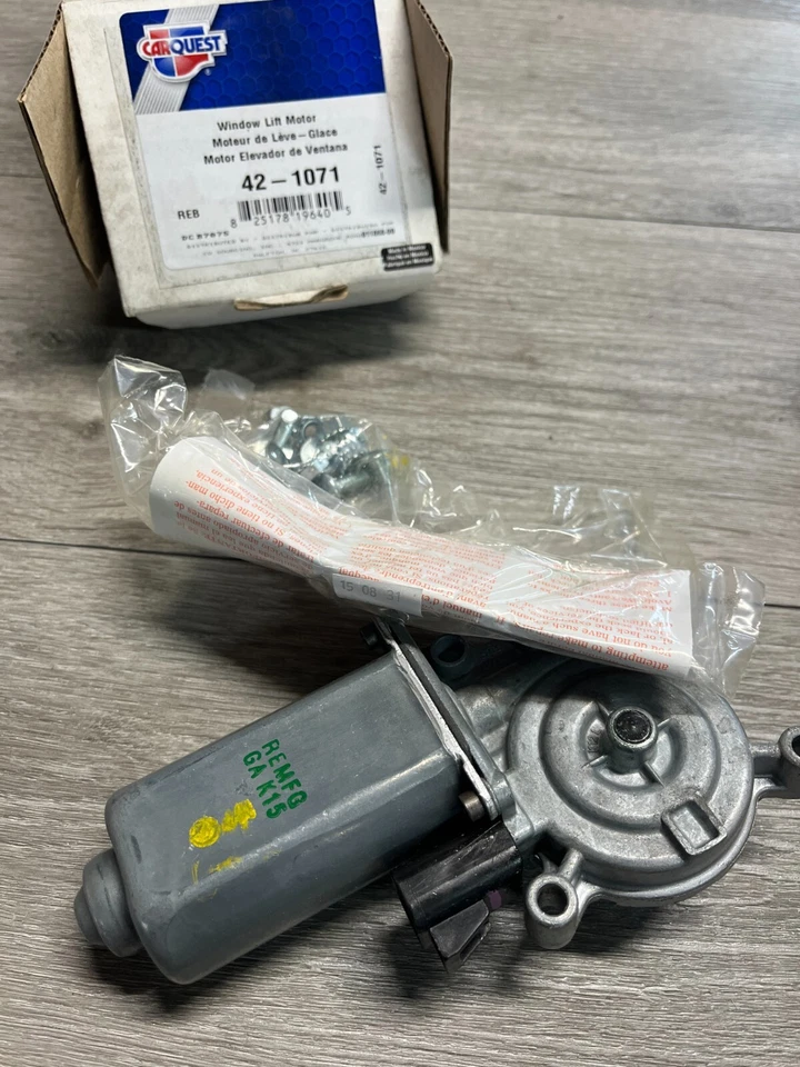 WINDOW LIFT MOTOR (REMAN) fits: CHEVY EXPRESS VAN GMC SAVANA VAN 1996-2002 - Image 1 of 1