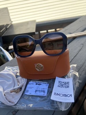 Gafas de sol Tory Burch TY 7183U 165673 azul marino mariposa lentes marrones 52-19 140 3N Foto 1 de 4