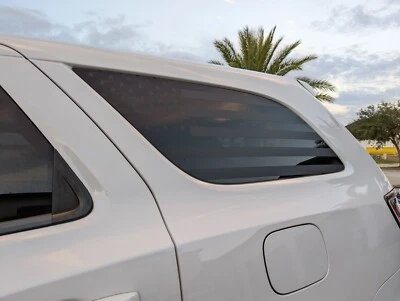 Para Dodge Durango 2014-2023 ambas ventanas traseras hechas en bandera de EE. UU. negro mate Foto 1 de 3