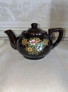 Individual teapot Handpainted  With flowers Gold Trim - Picture 1 of 1