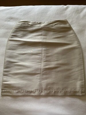 Falda de seda bordada cruda Chado Ralph Rucci para mujer Foto 1 de 4