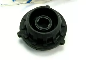 GENUINE BRAND NEW KIA OPTIMA 2015-ONWARDS INSULATOR-RADIATOR MOUNTING,LOWER - Picture 1 of 2