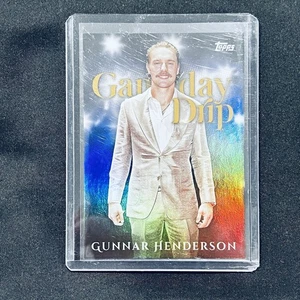 2025 Topps Serie 1 Día de Juego Gameday Drip Gold Gunnar Henderson SSP/50 Orioles - Imagen 1 de 2