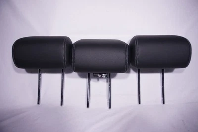 Mercedes-Benz GLA250 2015-2020 reposacabezas asiento trasero (OEM) cuero negro Foto 1 de 4