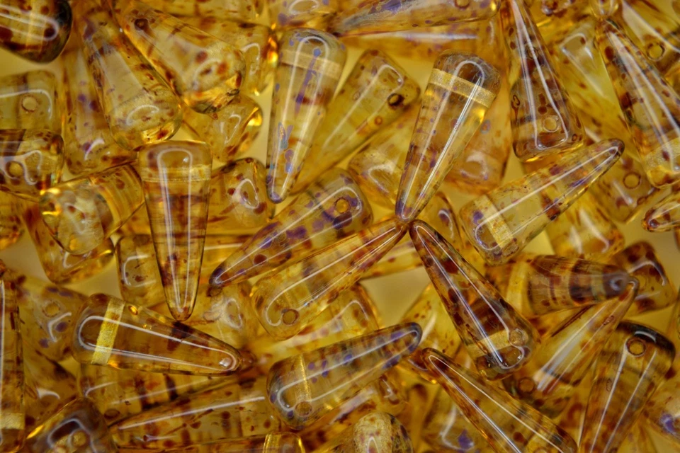 20x Spike/Cone Czech Seed Beads 5x13mm 10 Colors to Choose Jewellery Making - Image 1 of 1