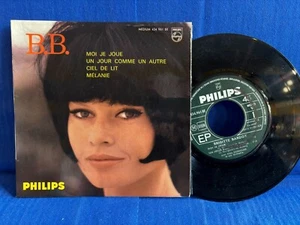 BRIGITTE BARDOT MOI JE JOUE 434961. ORIGINAL FRANCE 45T/7' EXC - Picture 1 of 2