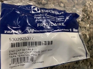 Frigidaire 5303925377 Refrigerator Shelf End Cap Set NEW OEM - Bild 1 von 1