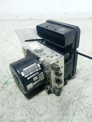 Volkswagen Passat 2015-2019 conjunto de piezas de freno antibloqueo OEM Foto 1 de 2