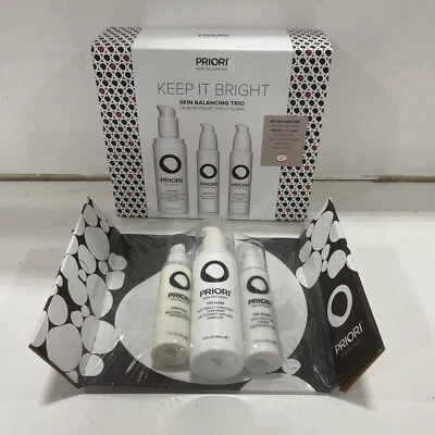 Priori Skincare Keep it Bright Trio, Conjunto Profissional de Equilíbrio de Pele, Fa Natural - Imagem 1 de 4