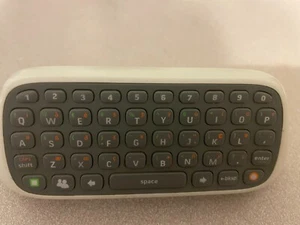 XBox 360 white Chatpad Keyboard ( low shipping ) - Picture 1 of 2