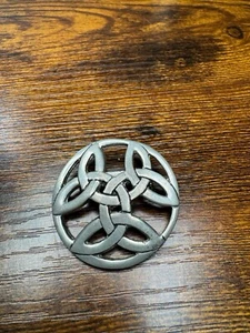 Vintage SJC Cornwall Pewter Triquetra Celtic Brooch Wiccan - Picture 1 of 3