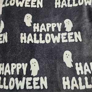 Happy Halloween Black White Ghost Throw Blanket Halloween 60" x 50" - Picture 1 of 5