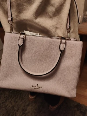 Kate Spade New York Medium BNWT - Image 1 of 4