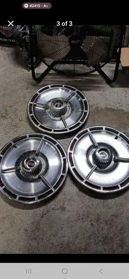 Chevrolet Impala SS 1964 14" tapacubos giratorios. Juego de 3 Foto 1 de 3